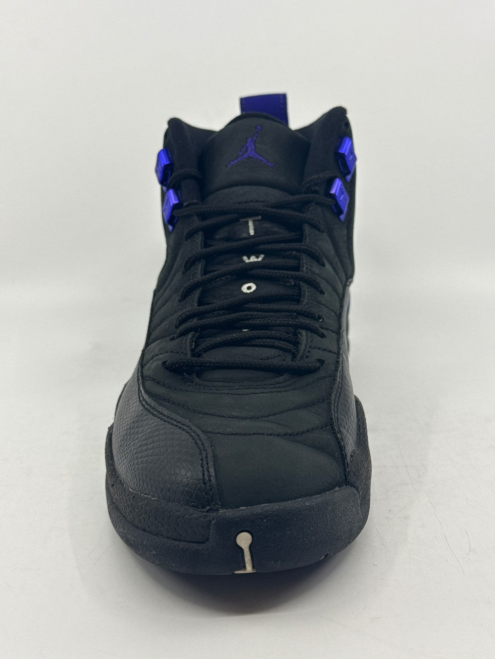 *USED/REP BOX* AJ 12 - BLACK DARK CONCORD|43480