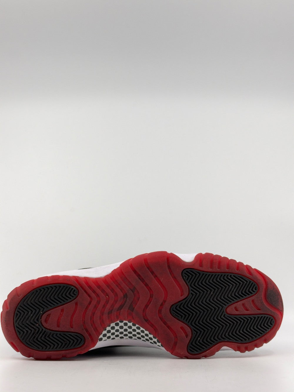 *USED* AJ 11 - BRED (2019)|43518