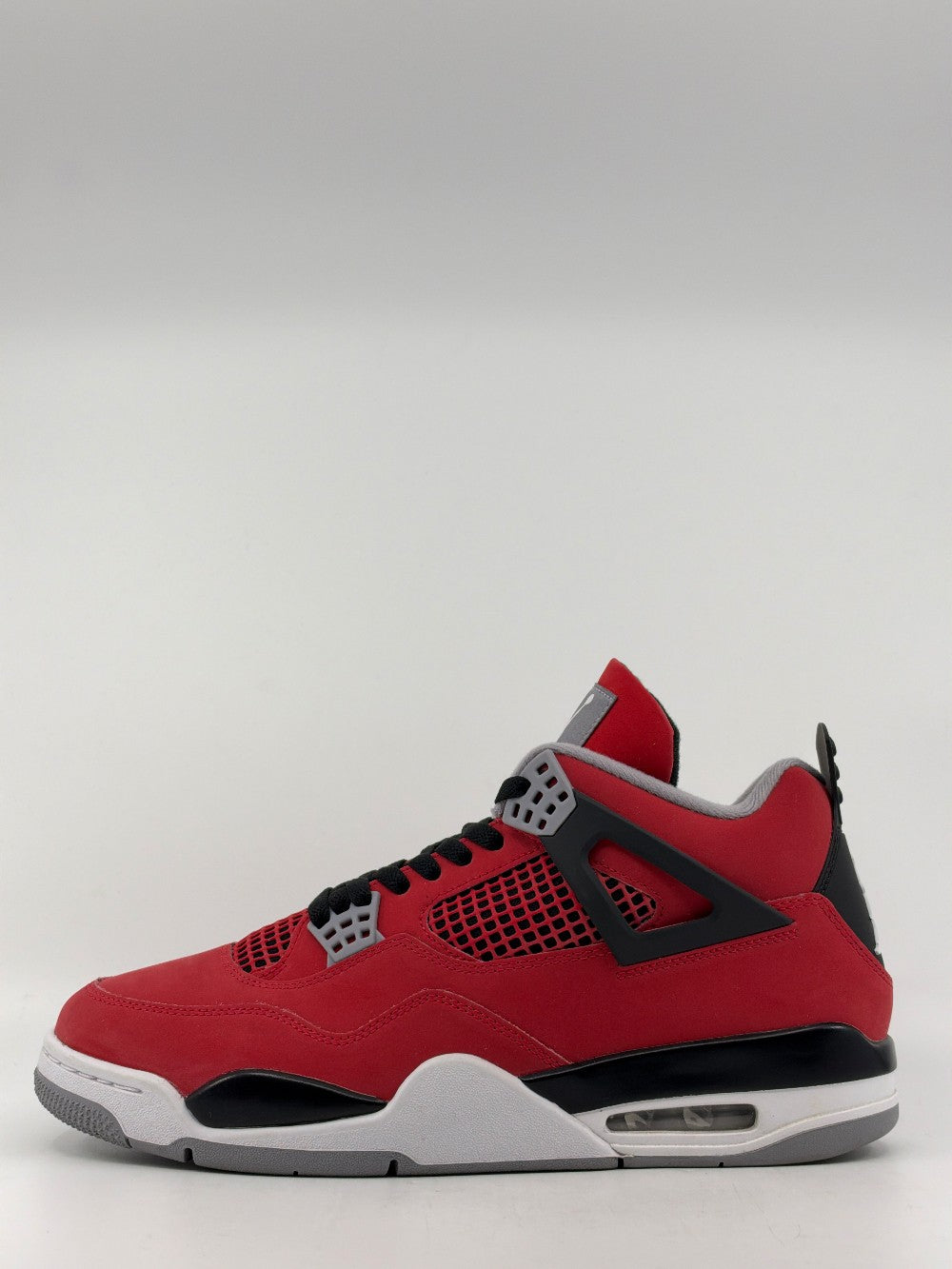 *USED* AJ 4 - TORO BRAVO (2026)|43531