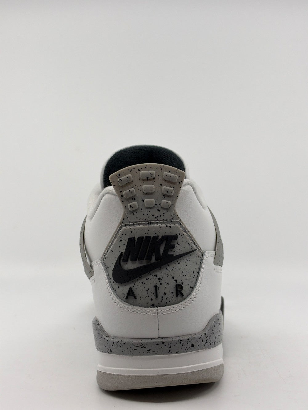 *USED* AJ 4 - WHITE CEMENT (2025)|43550
