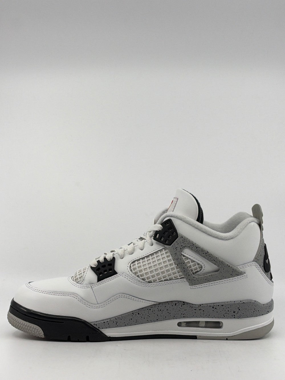 *USED* AJ 4 - WHITE CEMENT (2025)|43551