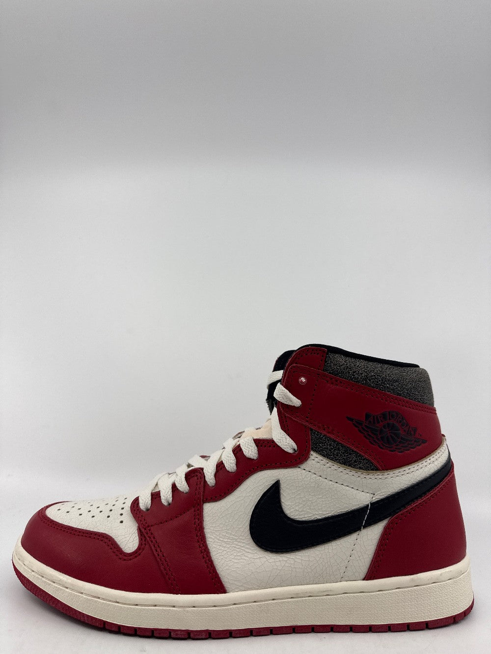 *VNDS* AJ 1 - CHICAGO LOST AND FOUND|43575