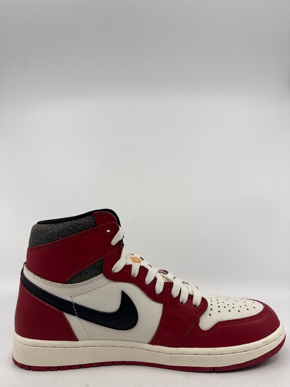 *VNDS* AJ 1 - CHICAGO LOST AND FOUND|43577