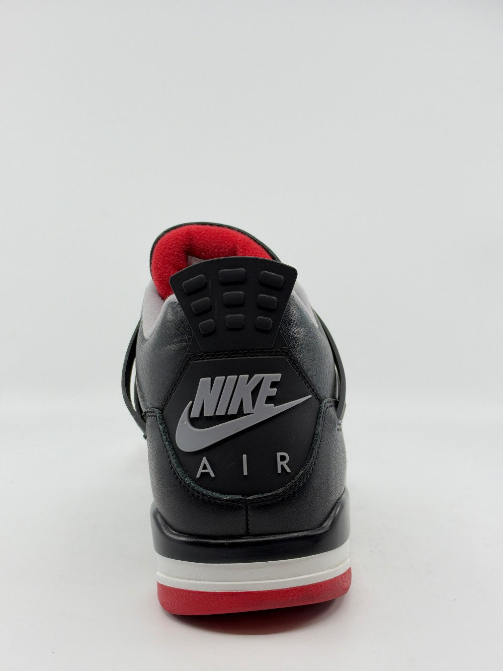 *USED* AJ 4 - BRED REIMAGINED|43703
