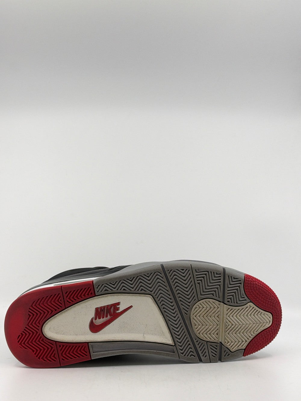 *USED* AJ 4 - BRED REIMAGINED|43707
