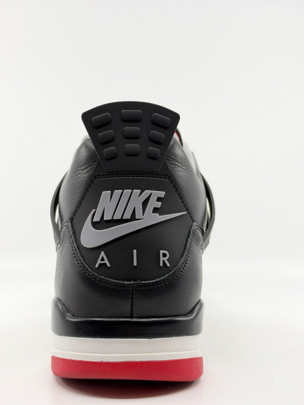 *USED* AJ 4 - BRED REIMAGINED|43709
