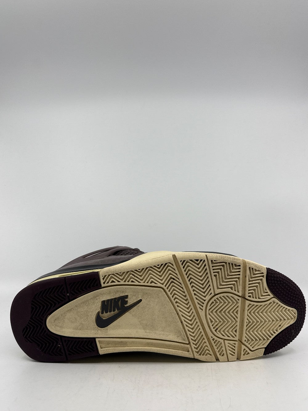 *USED* AJ 4 X A MA MANIERE - VIOLET ORE|43718
