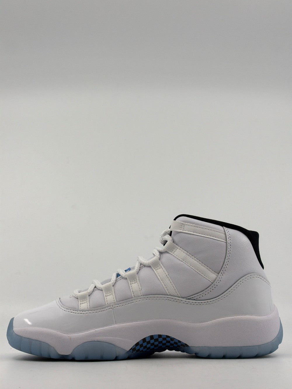 AJ 11 (GS) - LEGEND BLUE (2024)|43726