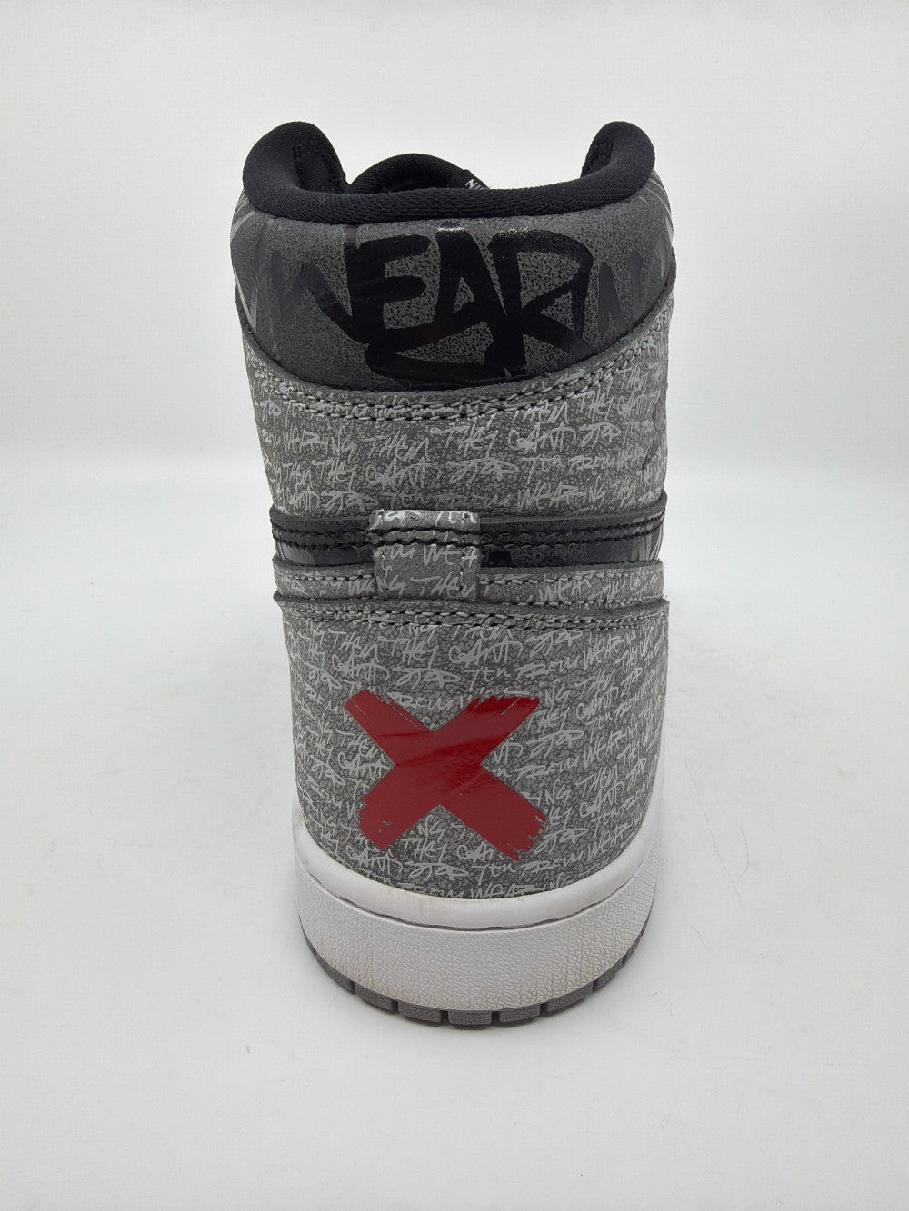 *USED* AJ 1 - REBELLIONAIRE|43837