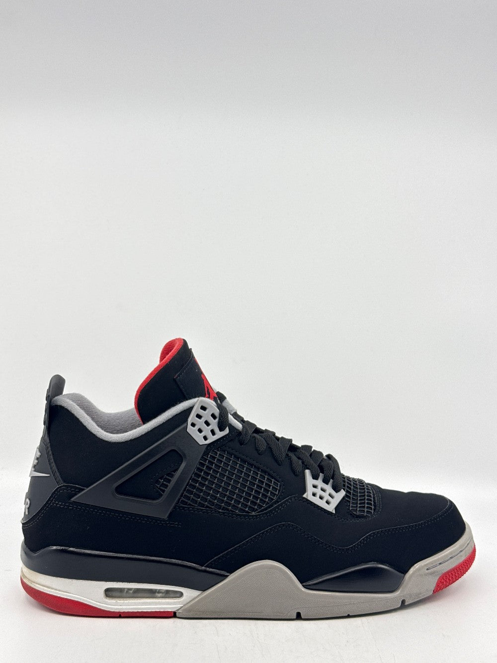*USED* AJ 4 - BRED (2019)|43879