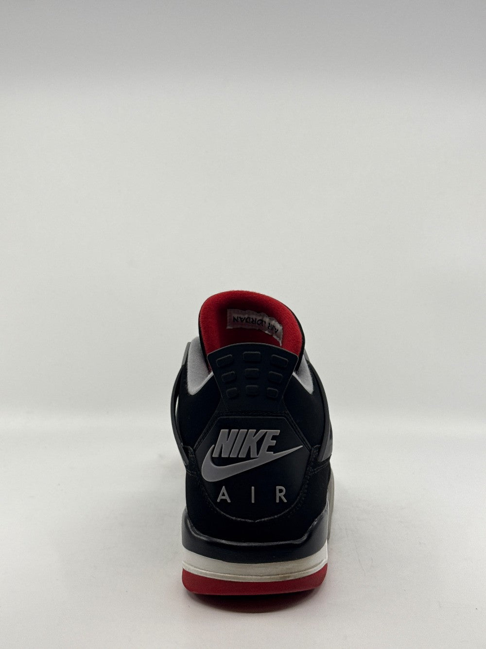 *USED* AJ 4 - BRED (2019)|43880
