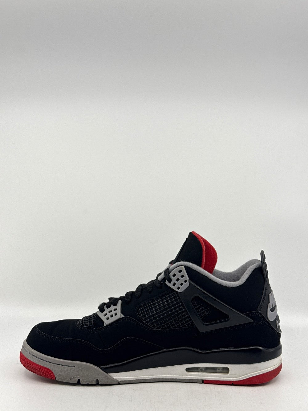 *USED* AJ 4 - BRED (2019)|43881