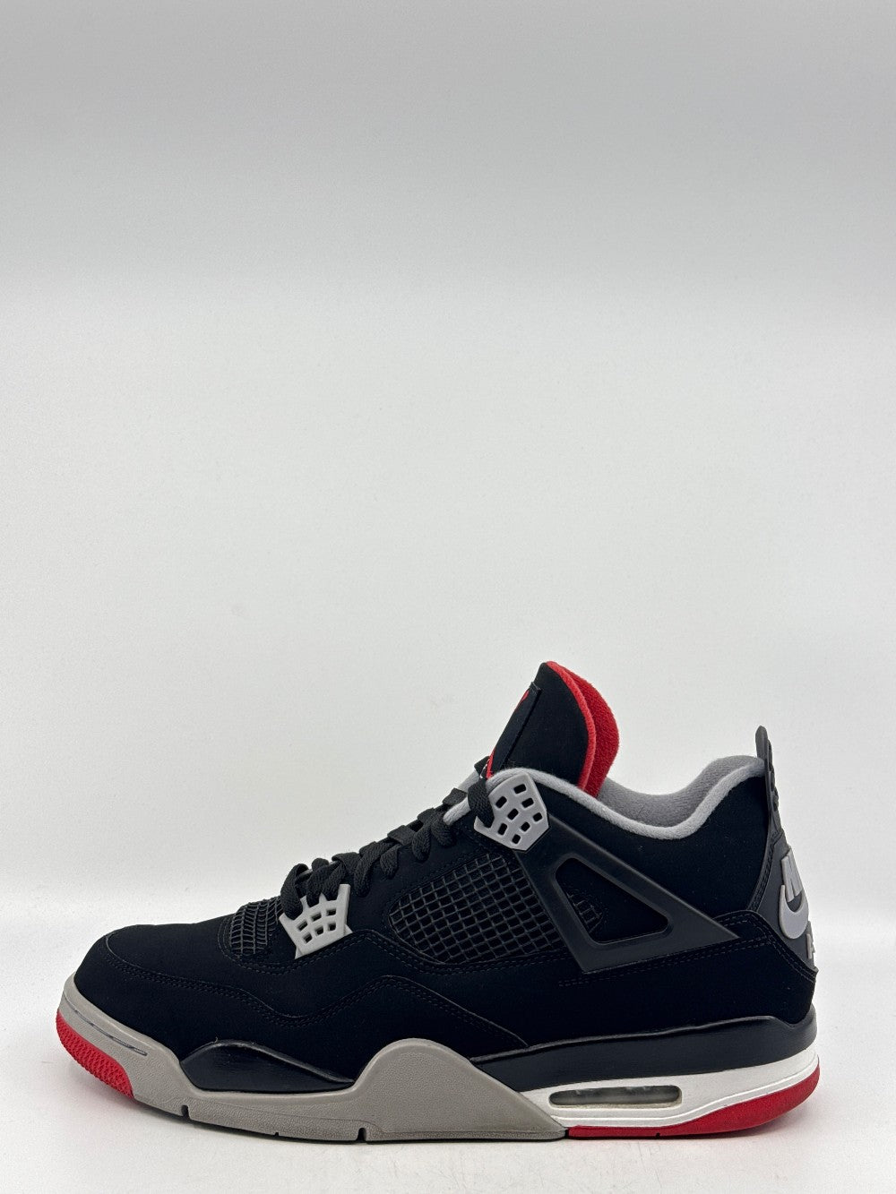 *USED* AJ 4 - BRED (2019)|43885