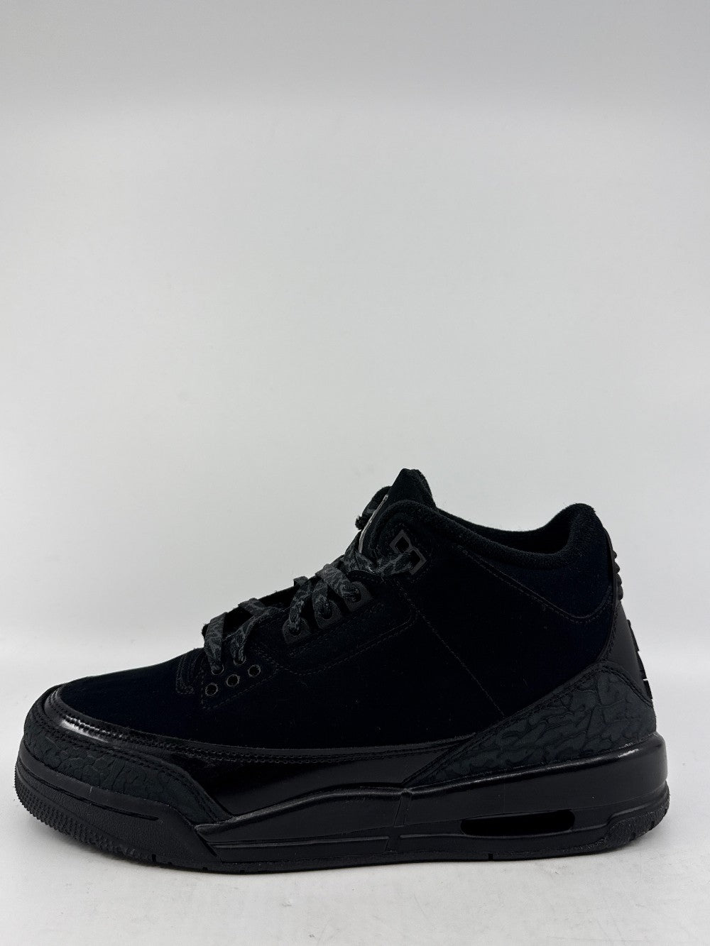 *USED* AJ 3 (GS) - BLACK CAT (2025)|43907