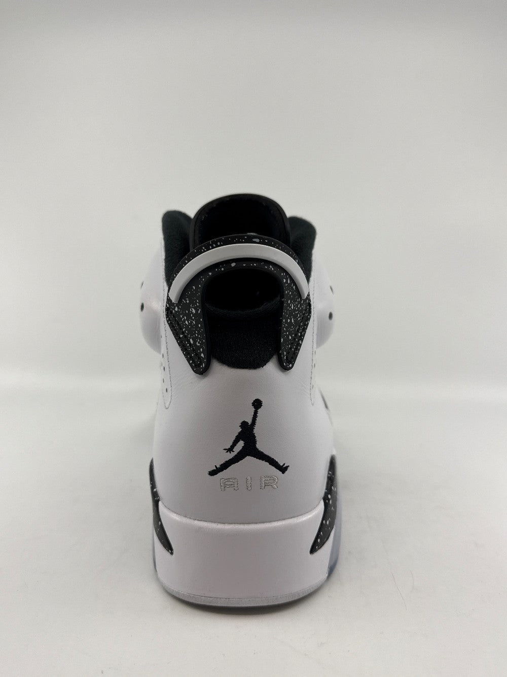 *VNDS* AJ 6 - OREO (2026)|43924