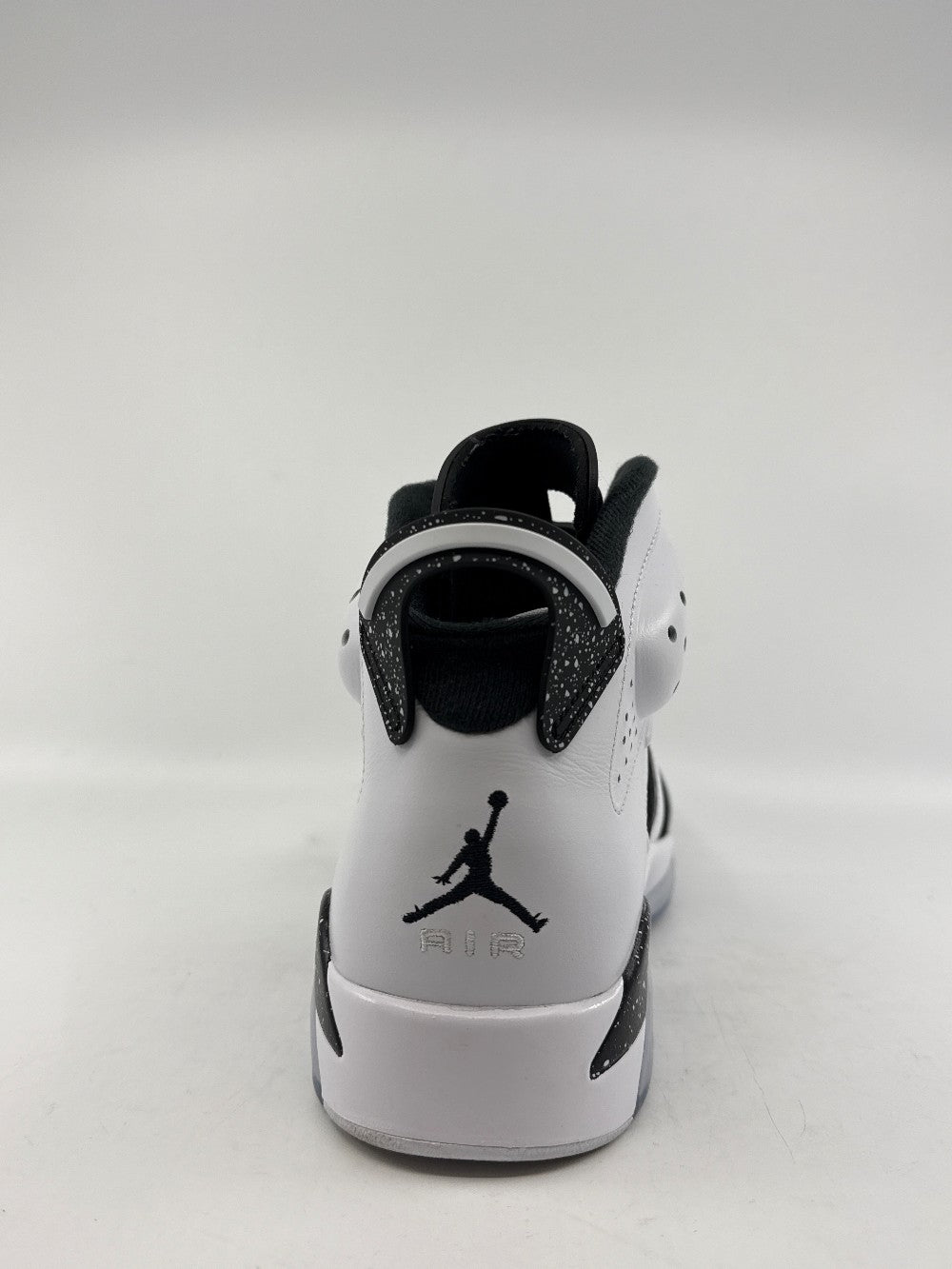 *VNDS* AJ 6 - OREO (2026)|43929
