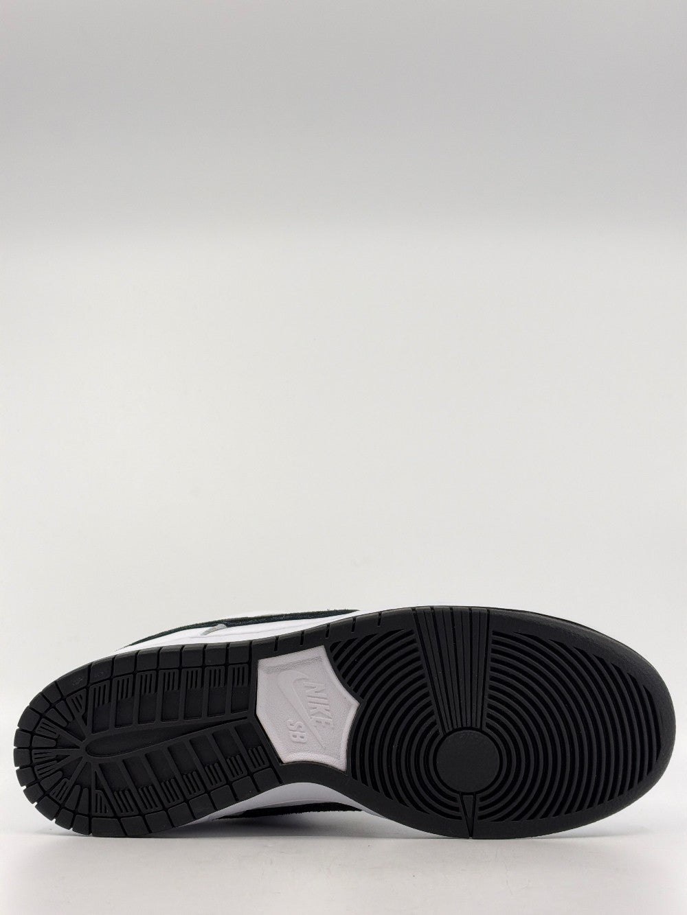 NIKE SB DUNK LOW - WHITE BLACK|43948