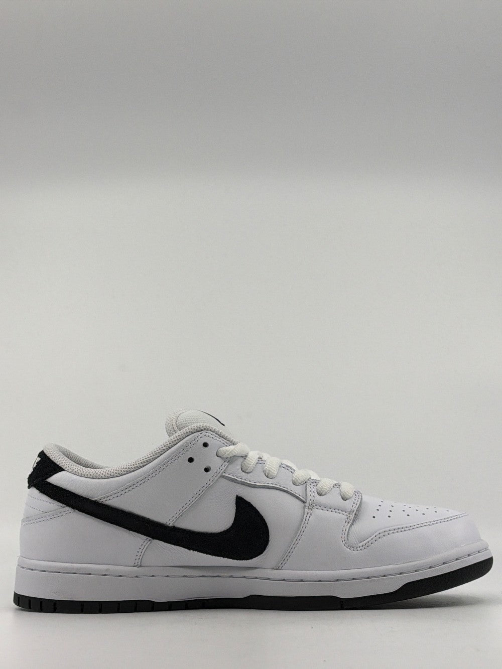 NIKE SB DUNK LOW - WHITE BLACK|43951