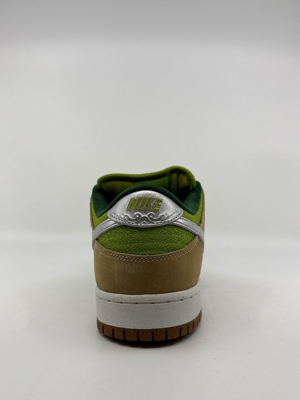 NIKE SB DUNK LOW - ESCARGOT|43979