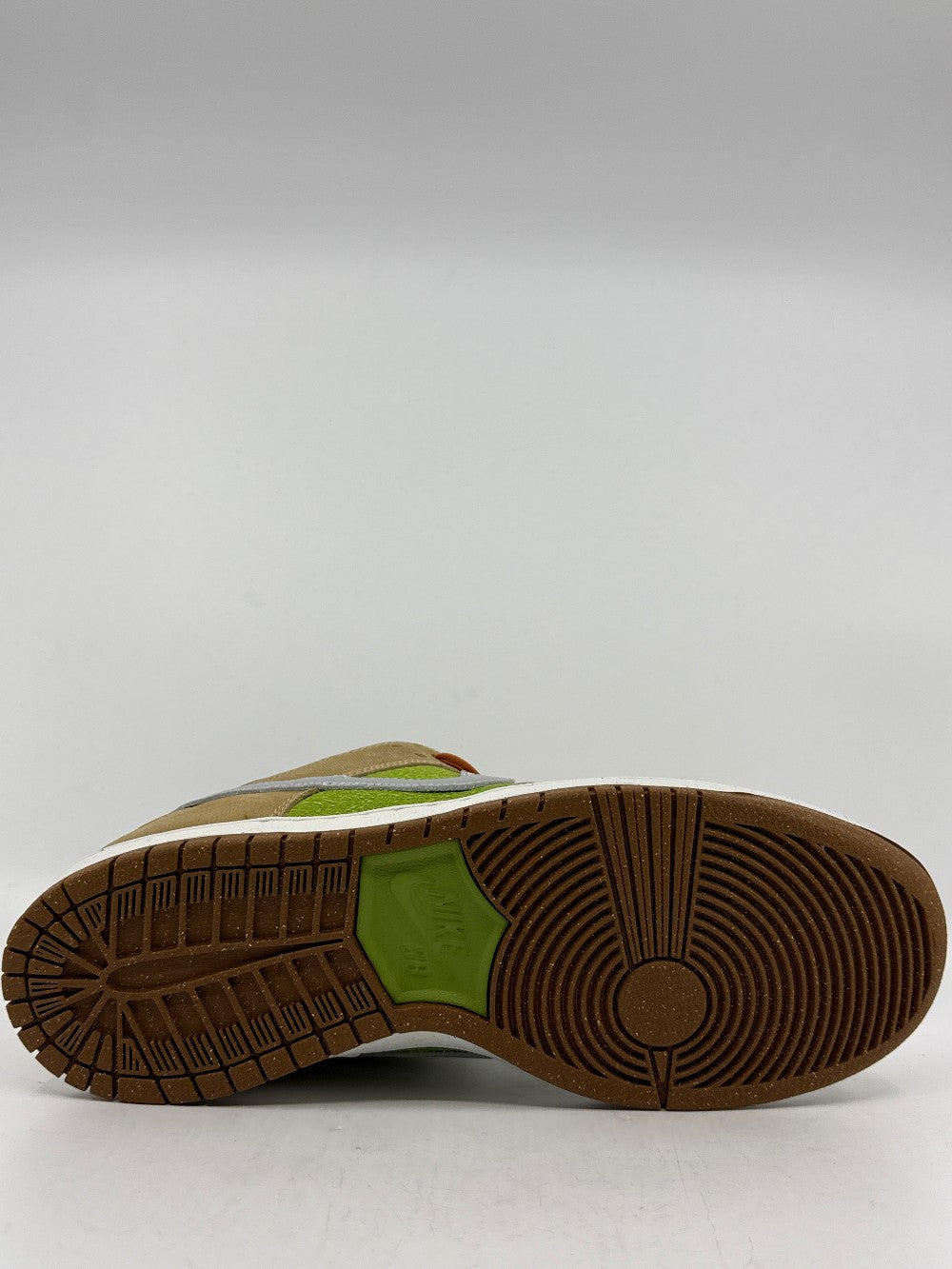 NIKE SB DUNK LOW - ESCARGOT|43980