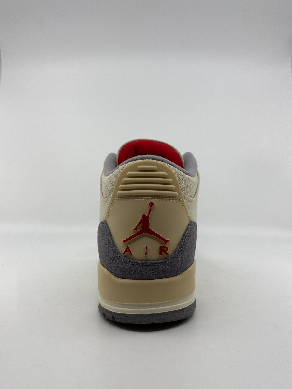 *USED* AJ 3 - MUSLIN|44033