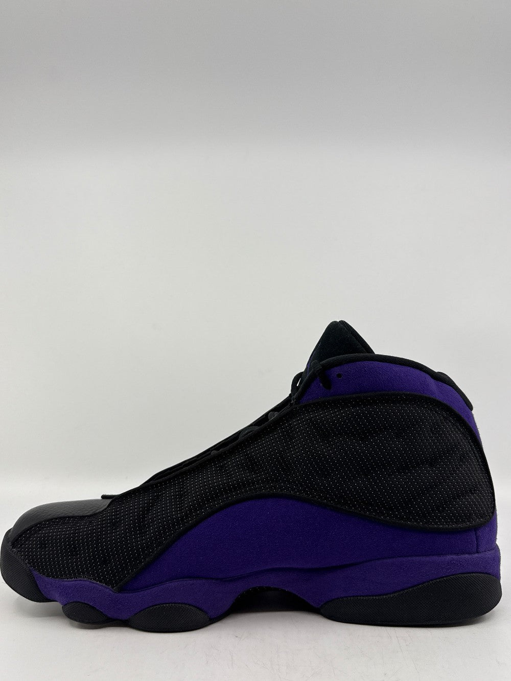*USED* AJ 13 - COURT PURPLE|44037