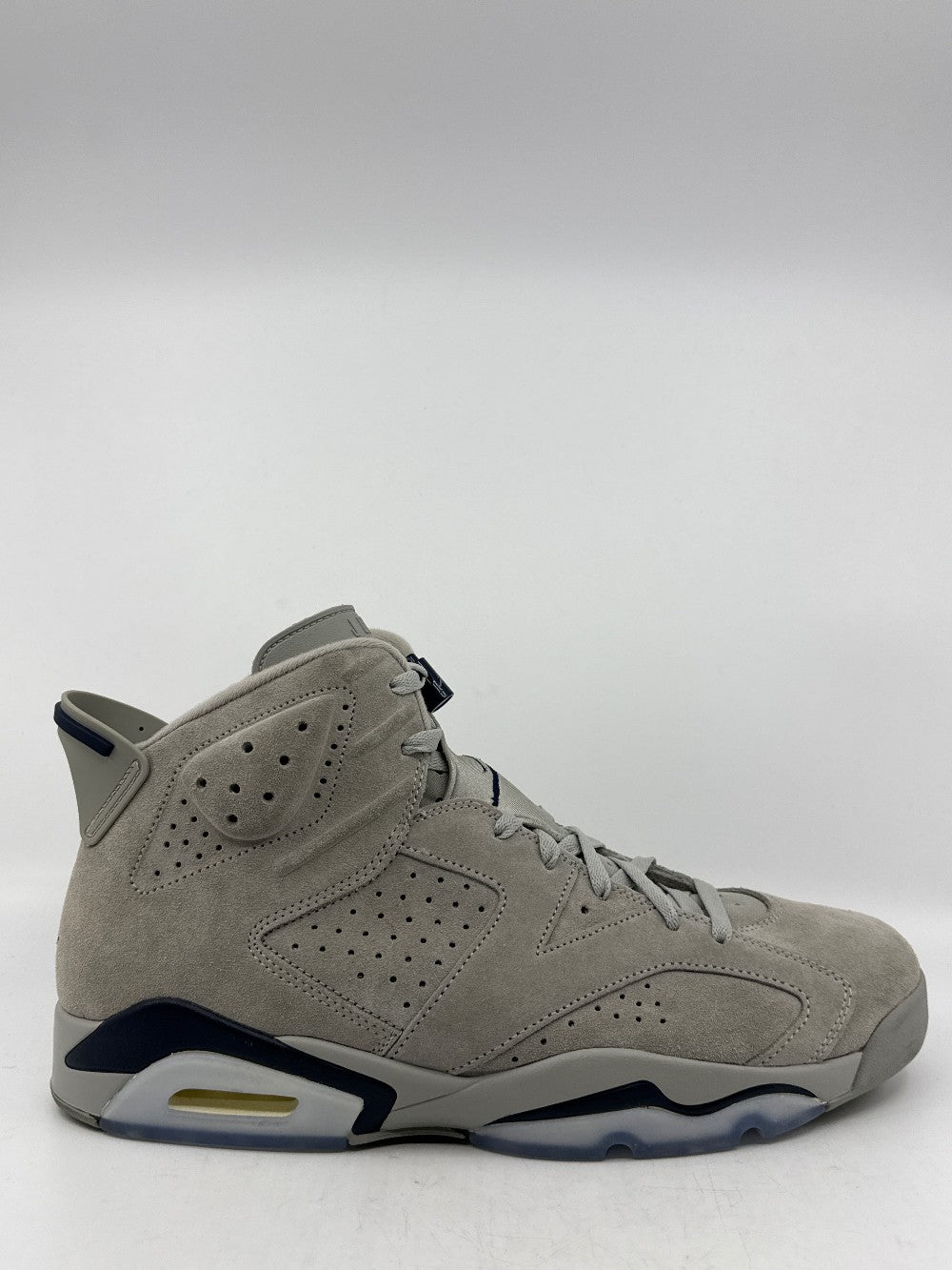 *USED* AJ 6 - GEORGETOWN|44045