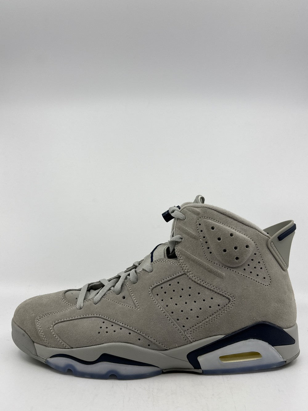 *USED* AJ 6 - GEORGETOWN|44050
