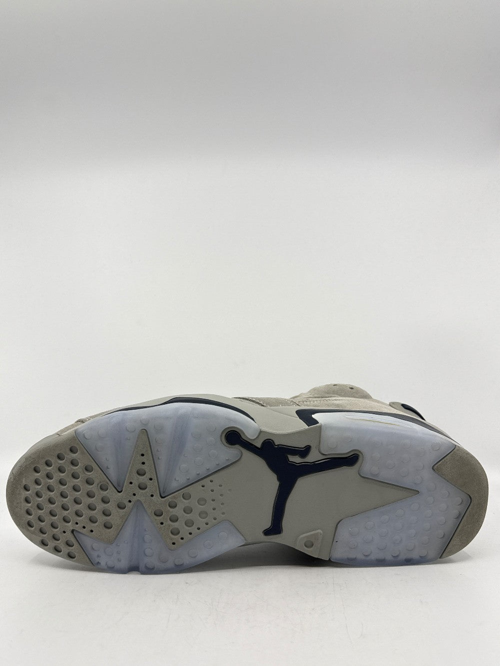 *USED* AJ 6 - GEORGETOWN|44054
