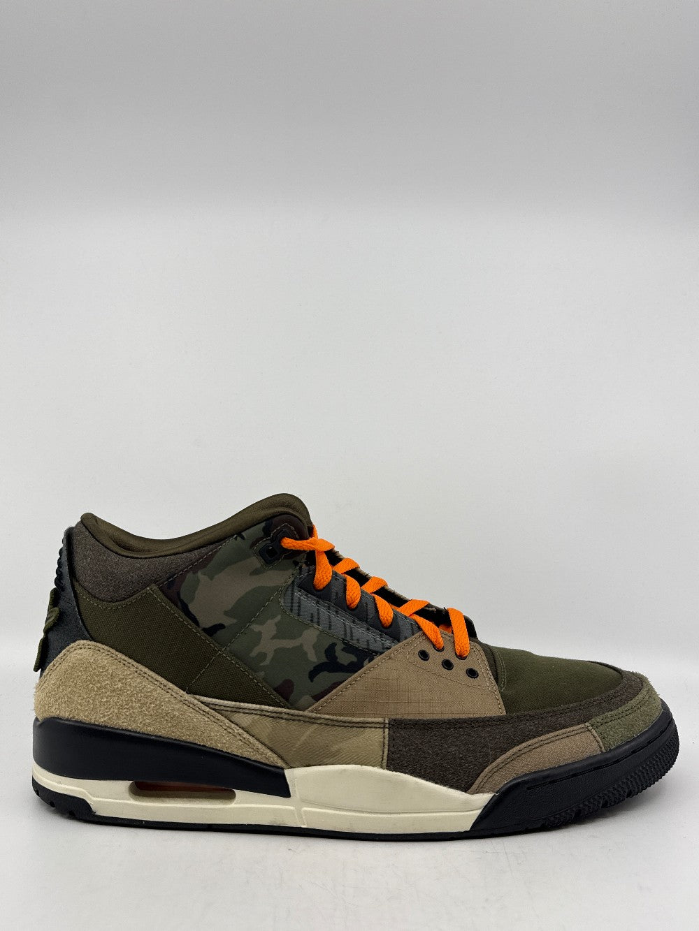 *USED* AJ 3 - PATCHWORK CAMO|44055