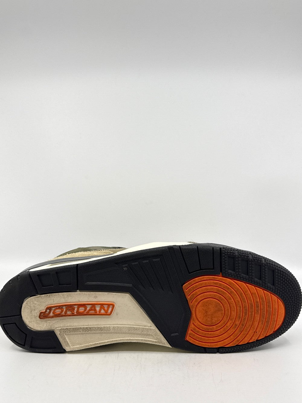 *USED* AJ 3 - PATCHWORK CAMO|44059