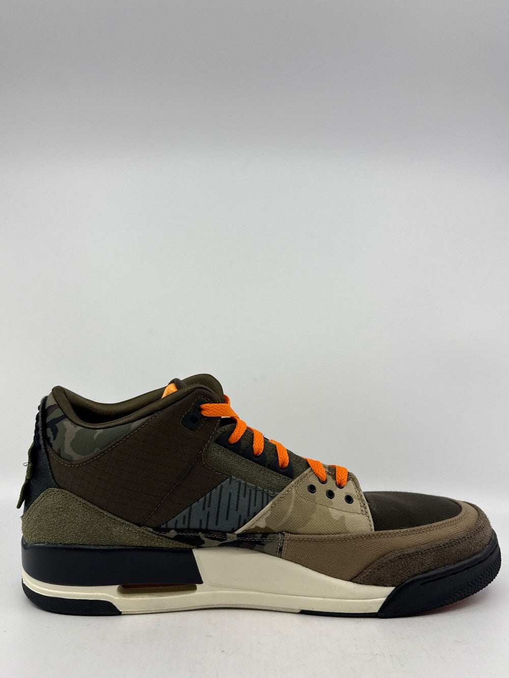*USED* AJ 3 - PATCHWORK CAMO|44062