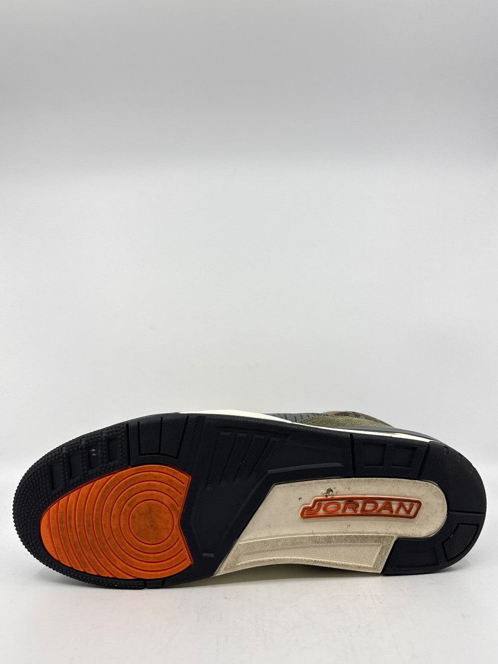 *USED* AJ 3 - PATCHWORK CAMO|44064