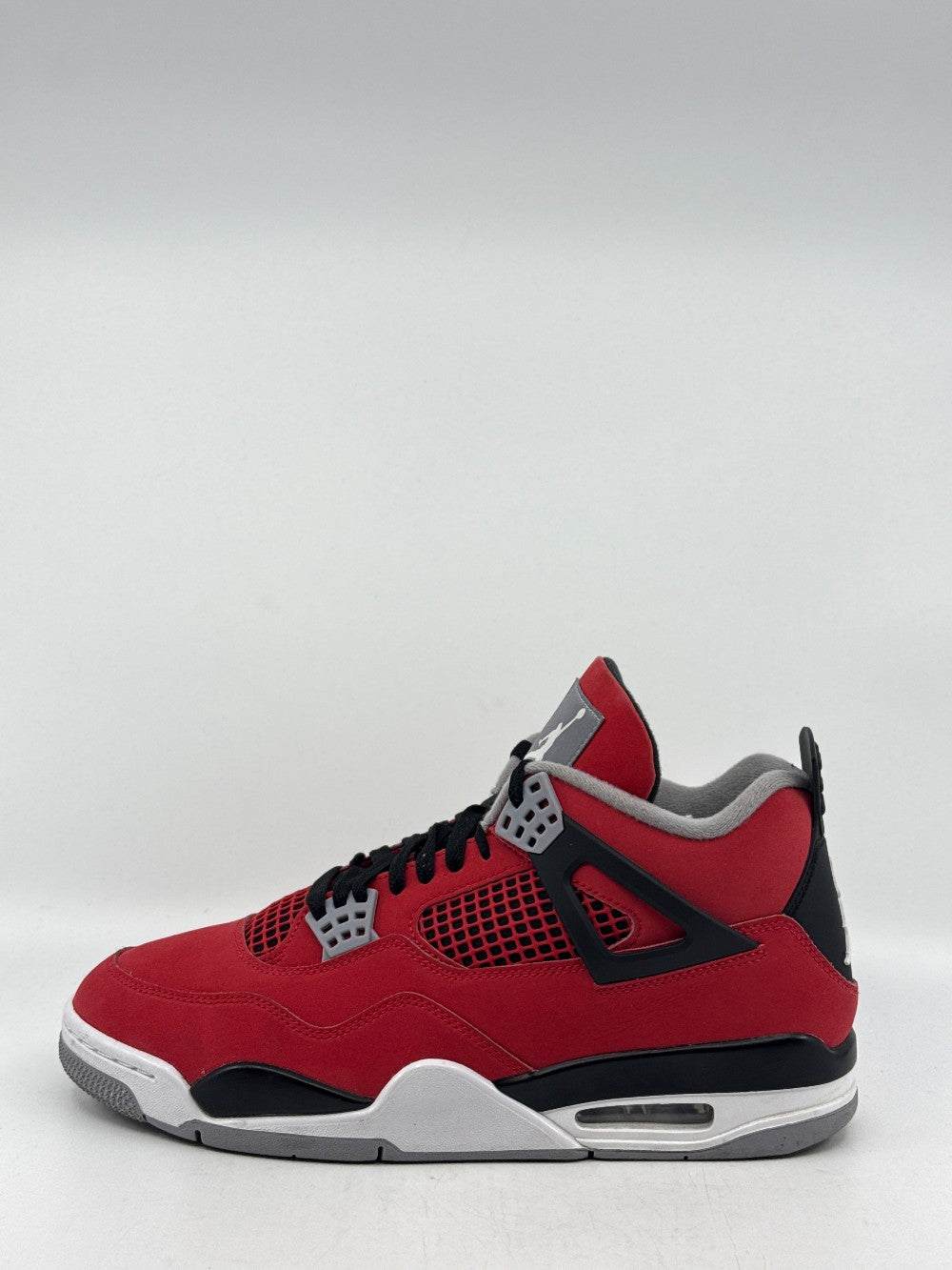 *USED* AJ 4 - TORO BRAVO (2026)|44134