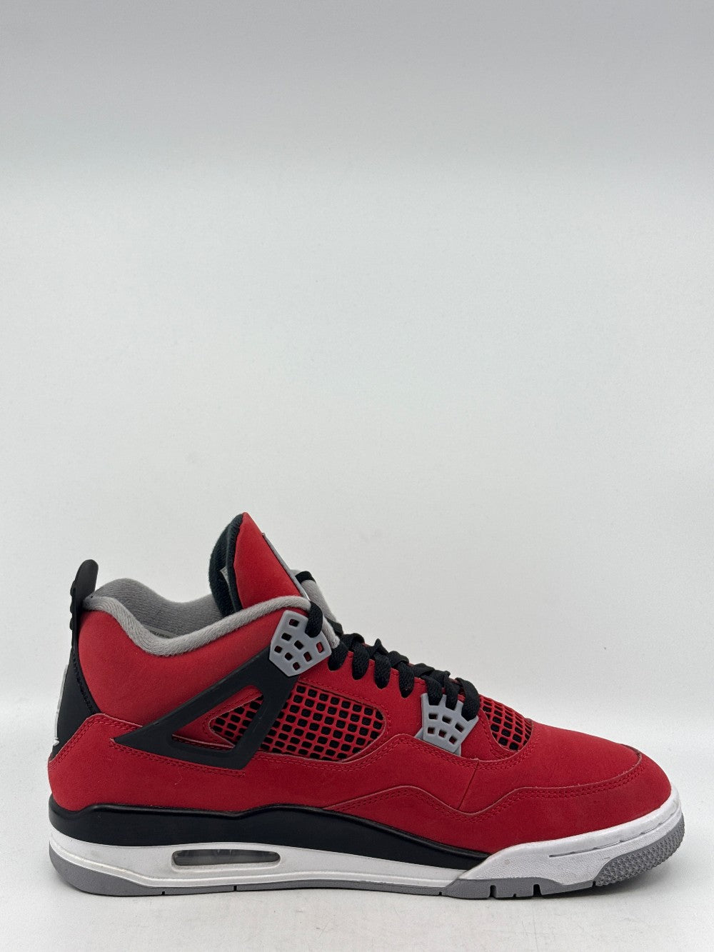 *USED* AJ 4 - TORO BRAVO (2026)|44136