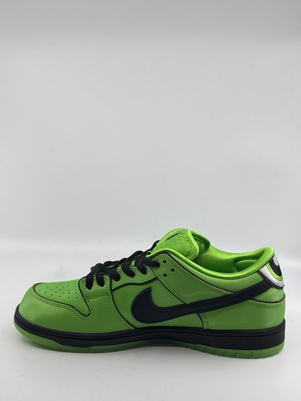 NIKE SB DUNK LOW - THE POWERPUFF GIRLS BUTTERCUP|44214
