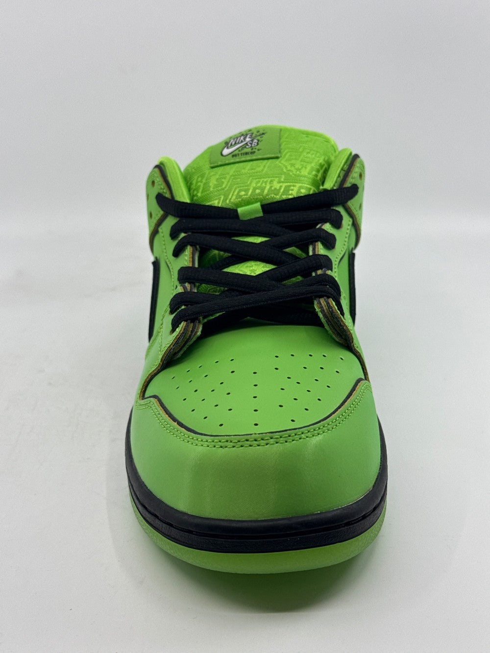 NIKE SB DUNK LOW - THE POWERPUFF GIRLS BUTTERCUP|44215