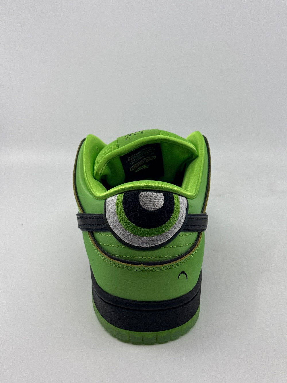 NIKE SB DUNK LOW - THE POWERPUFF GIRLS BUTTERCUP|44219