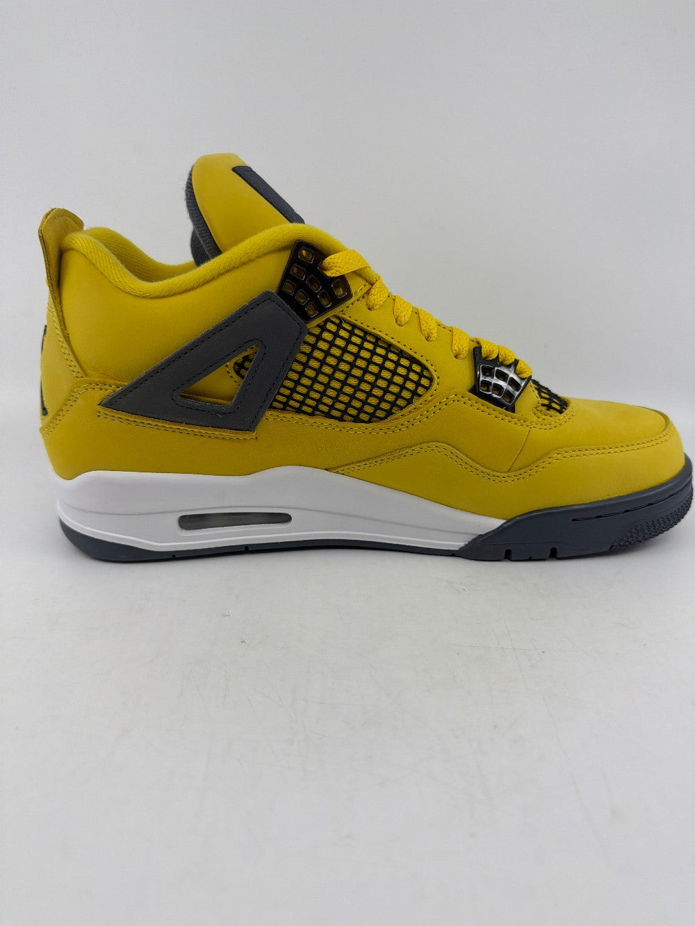 AJ 4 - LIGHTNING (2021)|44281