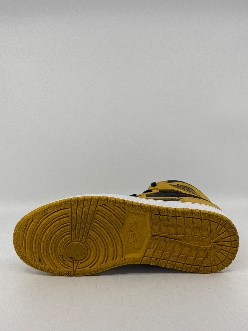 *USED* AJ 1 - POLLEN|44392