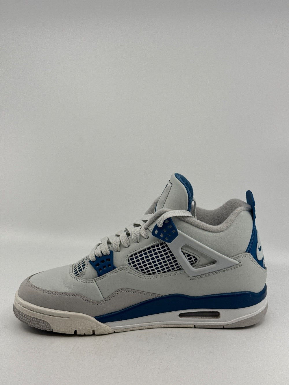 *USED* AJ 4 - MILITARY BLUE|44420