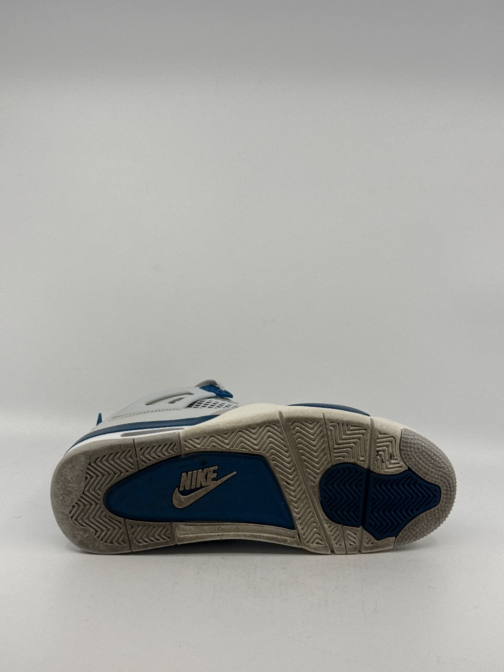 *USED* AJ 4 - MILITARY BLUE|44423