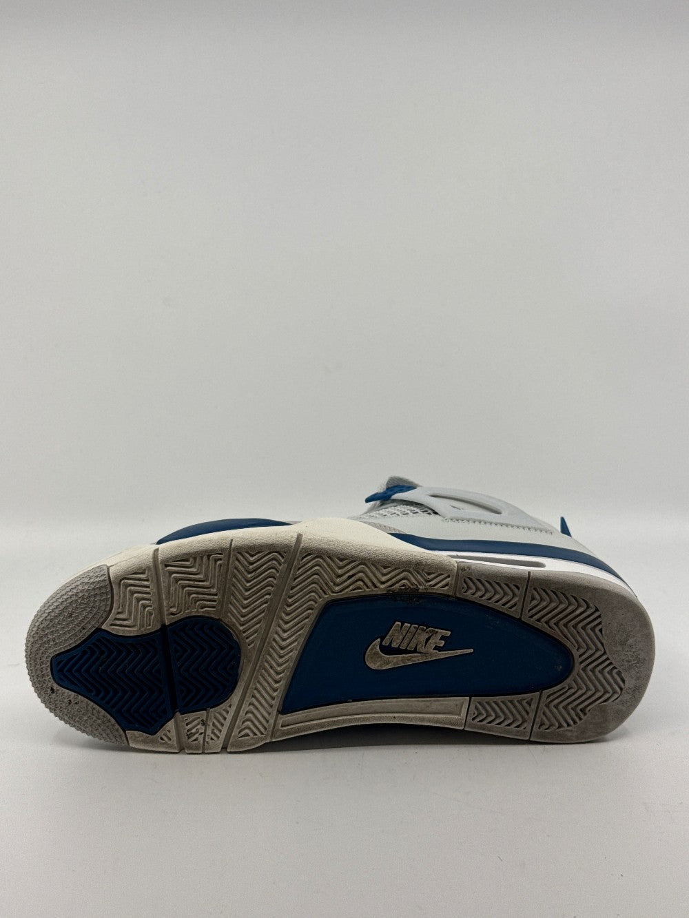 *USED* AJ 4 - MILITARY BLUE|44429