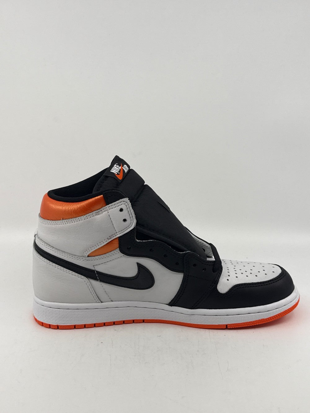 AJ 1 - ELECTRO ORANGE|44438