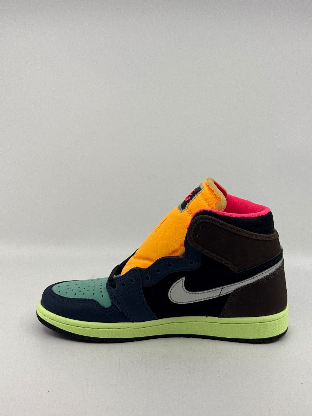 AJ 1 - TOKYO BIO HACK|44444