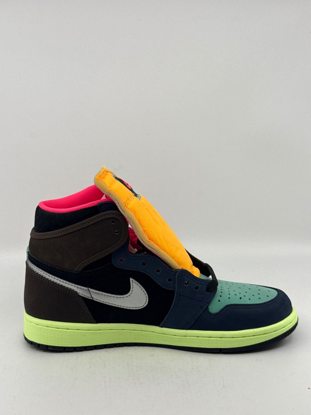 AJ 1 - TOKYO BIO HACK|44450