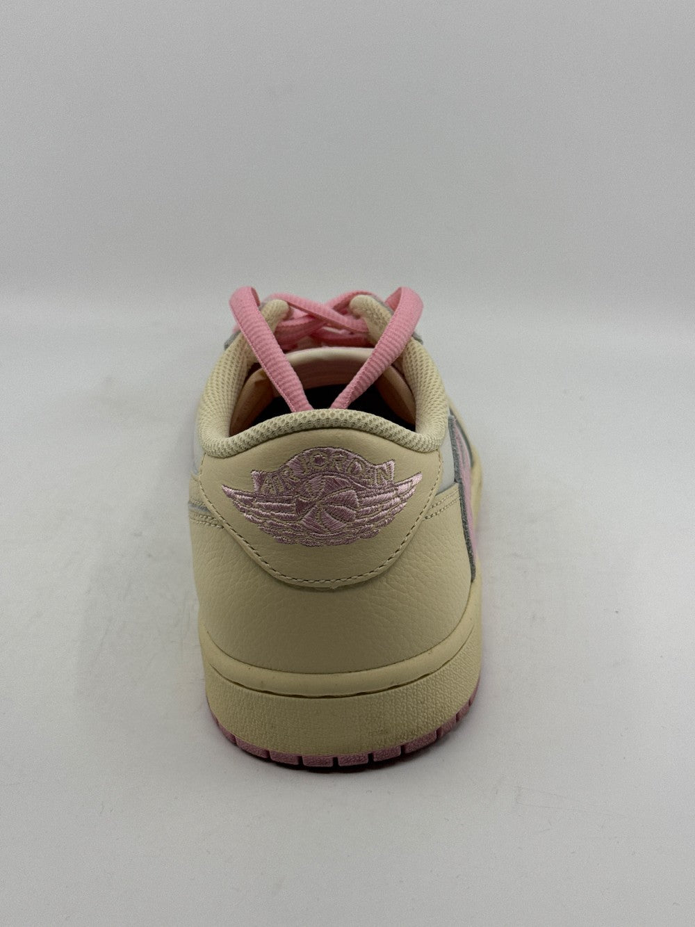 *USED* AJ 1 LOW X TRAVIS SCOTT - SHY PINK|44491