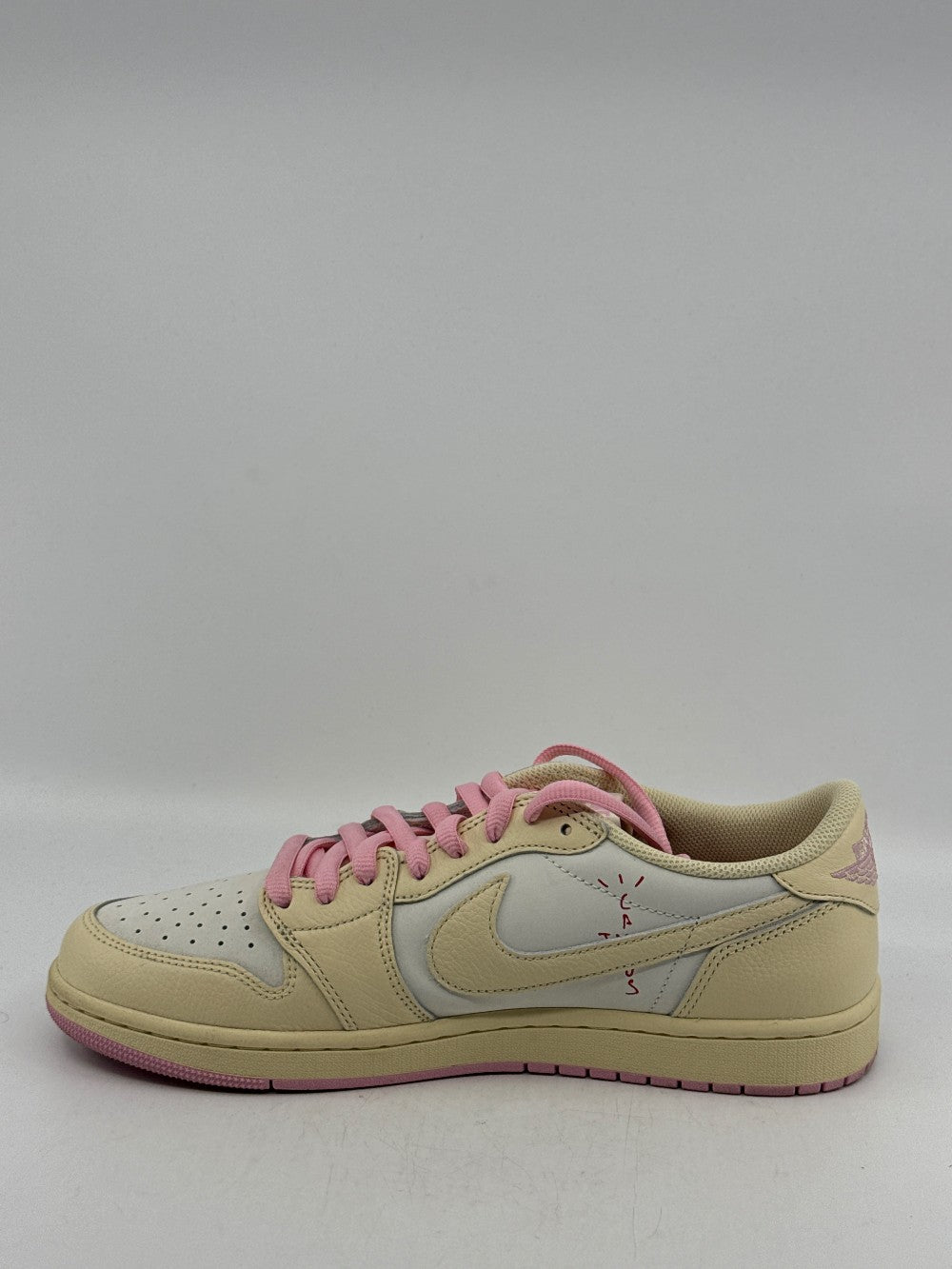*USED* AJ 1 LOW X TRAVIS SCOTT - SHY PINK|44492