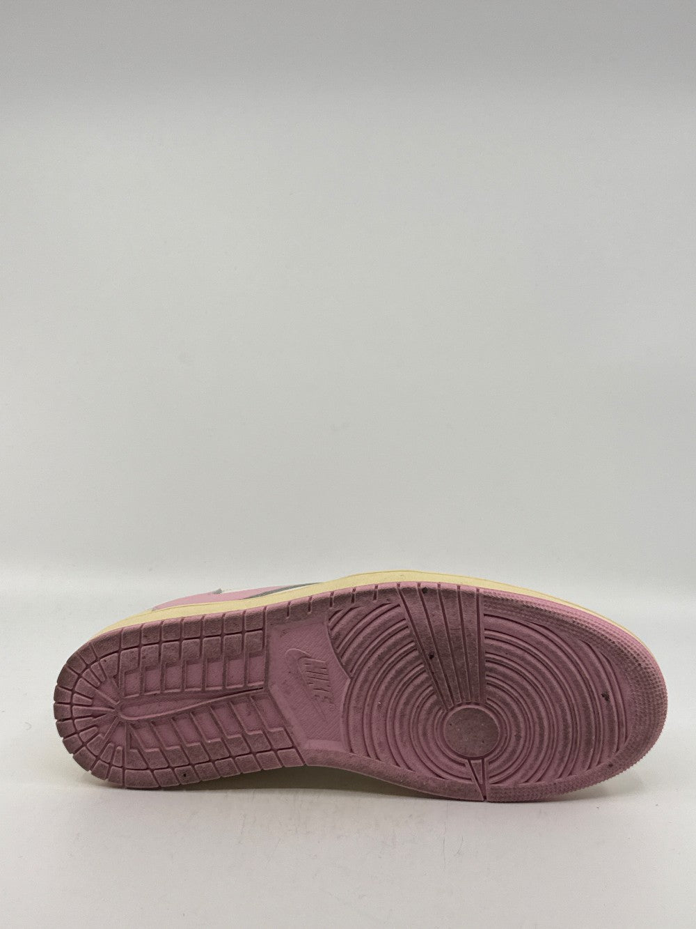 *USED* AJ 1 LOW X TRAVIS SCOTT - SHY PINK|44495