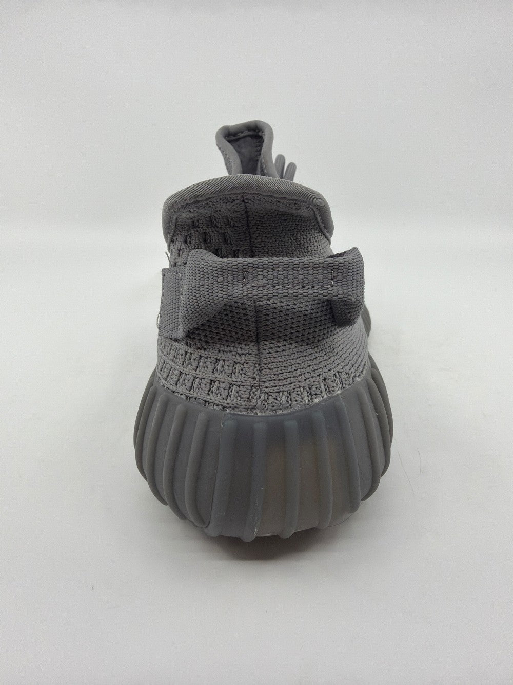 *USED* YEEZY 350 V2 - STEEL GREY|44566